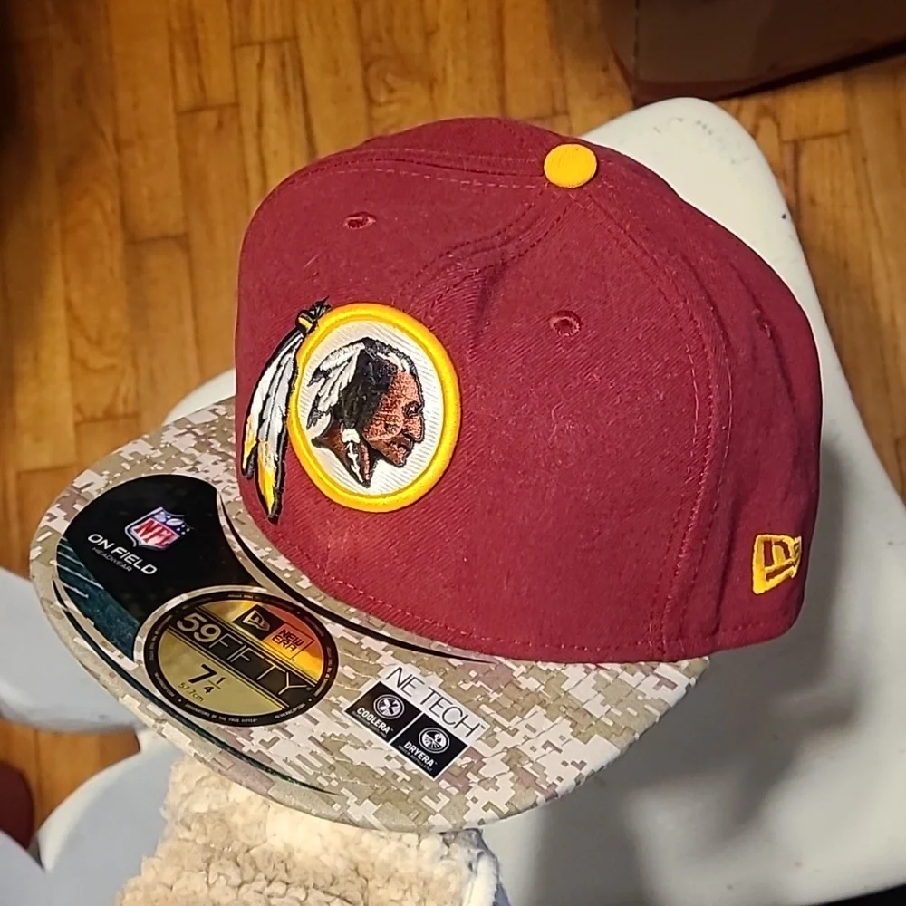NEW ERA 59FIFTY 7 1/4 NFL ON FIELD HEADWEAR SALUTE TO‎ SERVICE NE TECH
